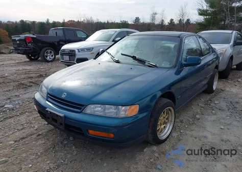 1995 Honda Accord Lx z USA, uszkodzony, nr VIN 1HGCD7248SA007786